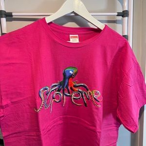 Supreme SS18 Tentacles tee in pink. Size XL